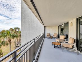 1167 Hillsboro Mile 306, Hillsboro Beach FL 33062