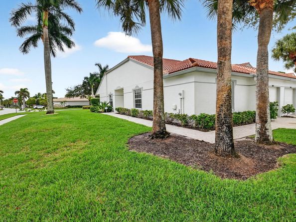 8624 Logia Circle, Boynton Beach FL 33472