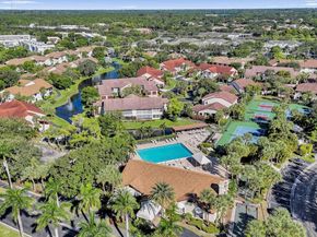 3373 Jog Park Drive, Greenacres FL 33467