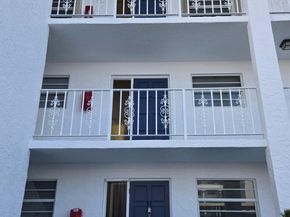 21 Yacht Club Drive 102, North Palm Beach FL 33408
