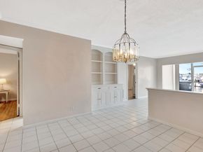 21 Yacht Club Drive 102, North Palm Beach FL 33408