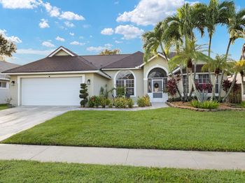 1380 Hideaway Bend