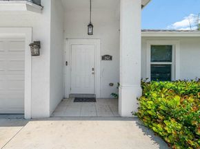 625 Forest Hill Boulevard, West Palm Beach FL 33405