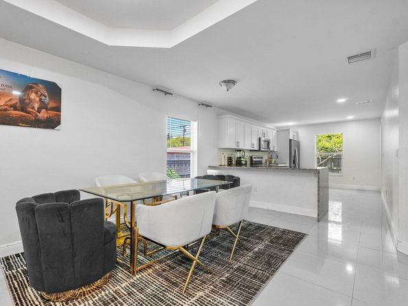 625 Forest Hill Boulevard, West Palm Beach FL 33405