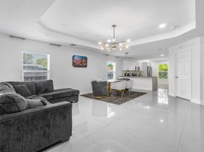 625 Forest Hill Boulevard, West Palm Beach FL 33405