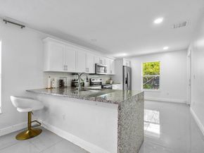 625 Forest Hill Boulevard, West Palm Beach FL 33405