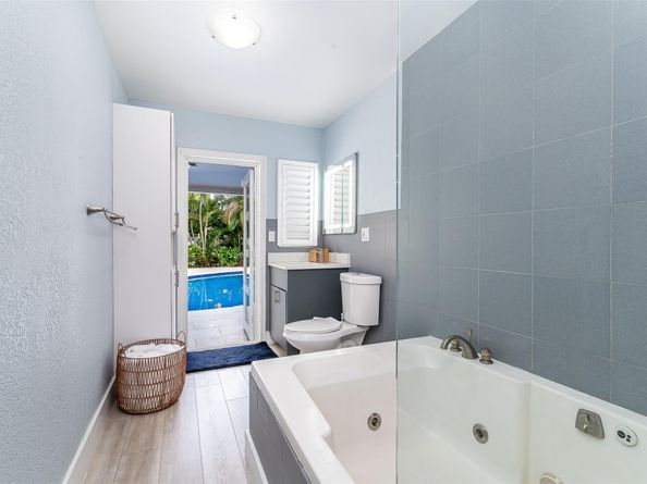 2219 SE 15th St, Pompano Beach FL 33062