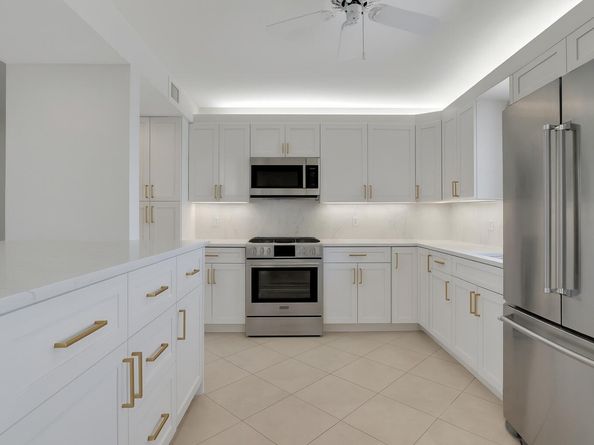 1051 Hillsboro Mile Ph4e, Hillsboro Beach FL 33062