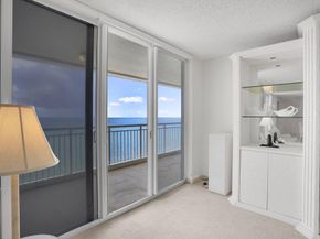 1051 Hillsboro Mile Ph4e, Hillsboro Beach FL 33062