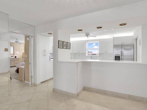 1051 Hillsboro Mile Ph4e, Hillsboro Beach FL 33062