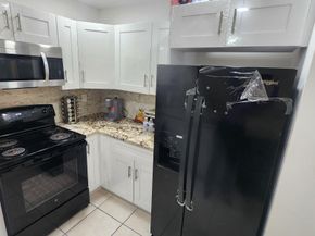 6013 10th Avenue N 208, Greenacres FL 33463