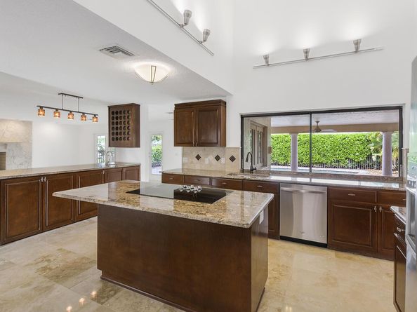2022 Sunderland Avenue, Wellington FL 33414