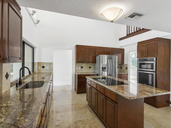 2022 Sunderland Avenue, Wellington FL 33414