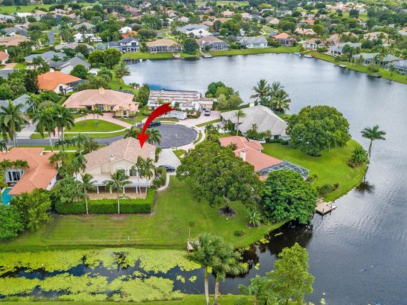 2022 Sunderland Avenue, Wellington FL 33414