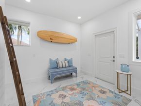 17 Surrey Road, Palm Beach Gardens FL 33418