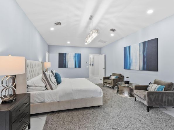 17 Surrey Road, Palm Beach Gardens FL 33418