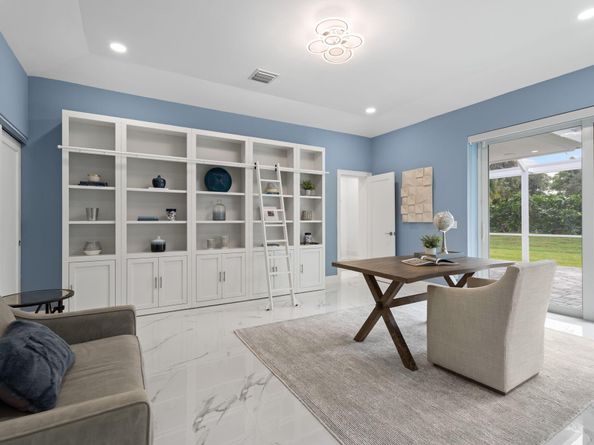 17 Surrey Road, Palm Beach Gardens FL 33418