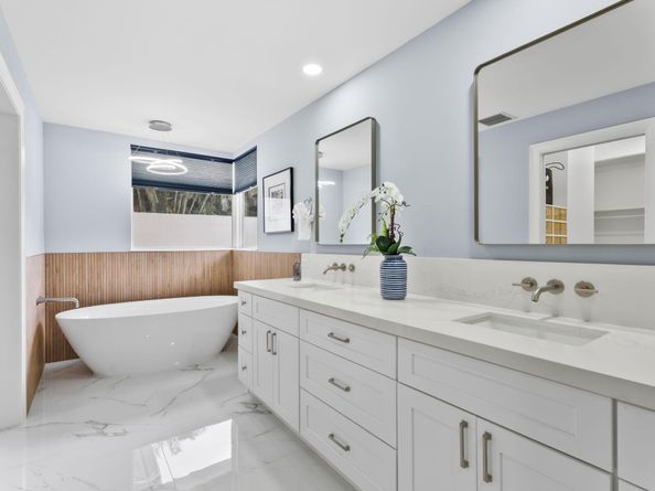 17 Surrey Road, Palm Beach Gardens FL 33418