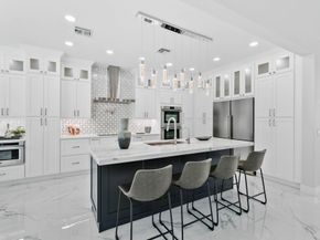 17 Surrey Road, Palm Beach Gardens FL 33418