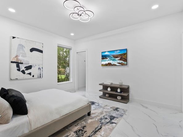 17 Surrey Road, Palm Beach Gardens FL 33418
