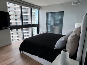 650 NE 32nd St 4307, Miami FL 33137