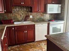 19051 NE 2nd Avenue 1514, Miami FL 33179