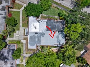 2002 SW Natura Boulevard B, Deerfield Beach FL 33441