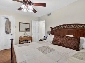 2002 SW Natura Boulevard B, Deerfield Beach FL 33441