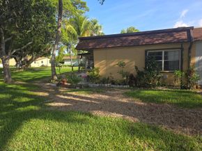 2002 SW Natura Boulevard B, Deerfield Beach FL 33441