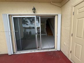 2856 Cambridge Lane, Cooper City FL 33026