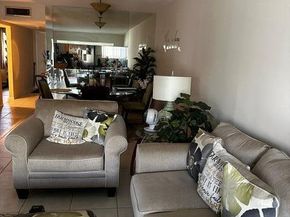 3186 Via Poinciana 306, Greenacres FL 33467
