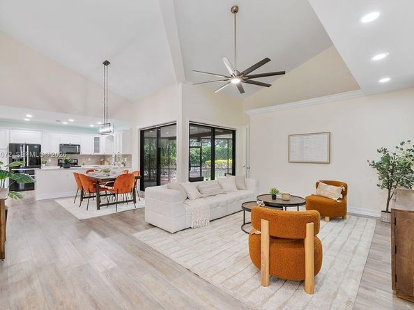 8149 Royal Palm Court 3, Tamarac FL 33321