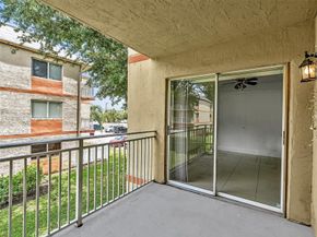 18850 NW 57th Avenue 208, Hialeah FL 33015