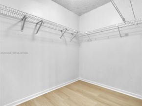 18850 NW 57th Avenue 208, Hialeah FL 33015