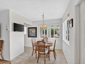 3240 Lake Osborne Drive Apt 104, Lake Worth Beach FL 33461