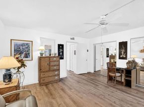 3240 Lake Osborne Drive Apt 104, Lake Worth Beach FL 33461