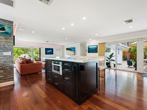 2417 SE 19th Place, Fort Lauderdale FL 33316