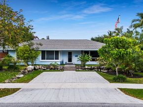 2417 SE 19th Place, Fort Lauderdale FL 33316