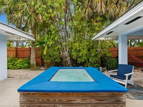 2417 SE 19th Place, Fort Lauderdale FL 33316