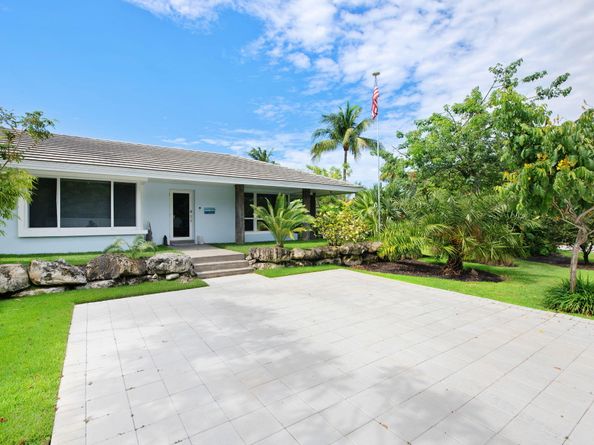 2417 SE 19th Place, Fort Lauderdale FL 33316