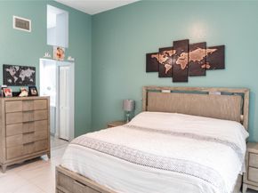 1102 SW 158th Avenue, Pembroke Pines FL 33027