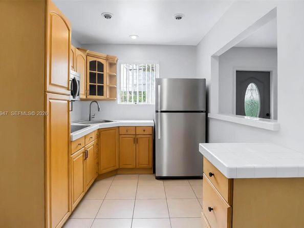 2300 NW 9th Street, Miami FL 33125
