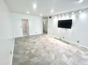 2201 NE 66th Street 1306, Fort Lauderdale FL 33308