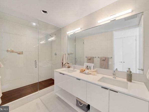 1111 24TH Street NW 81, Washington DC 20037