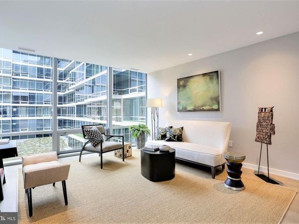 1111 24TH Street NW 81, Washington DC 20037