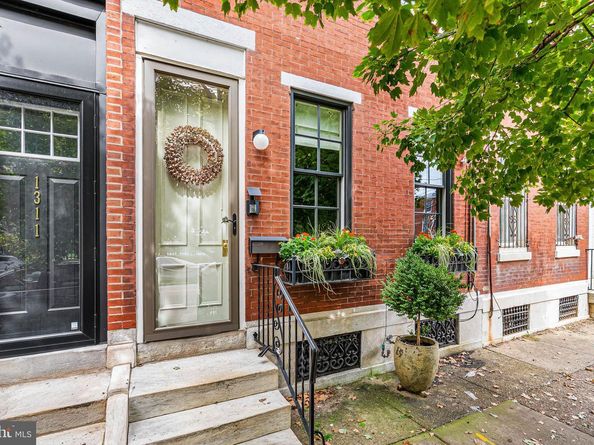 1309 Christian Street, Philadelphia PA 19147