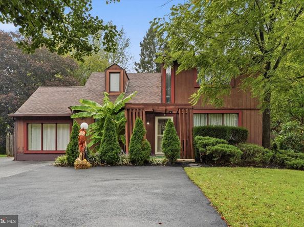 2606 Springfield Road, Broomall PA 19008