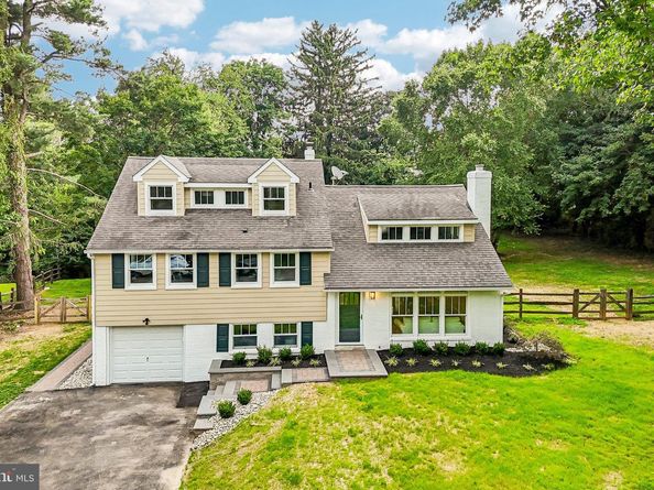 437 Maynard Drive, Wayne PA 19087