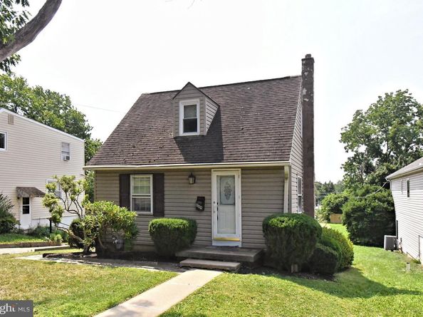 889 Old Lancaster Road, Berwyn PA 19312