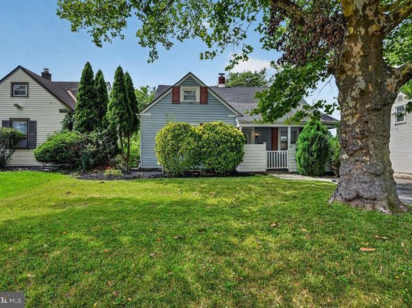 28 W County Line Road, Hatboro PA 19040